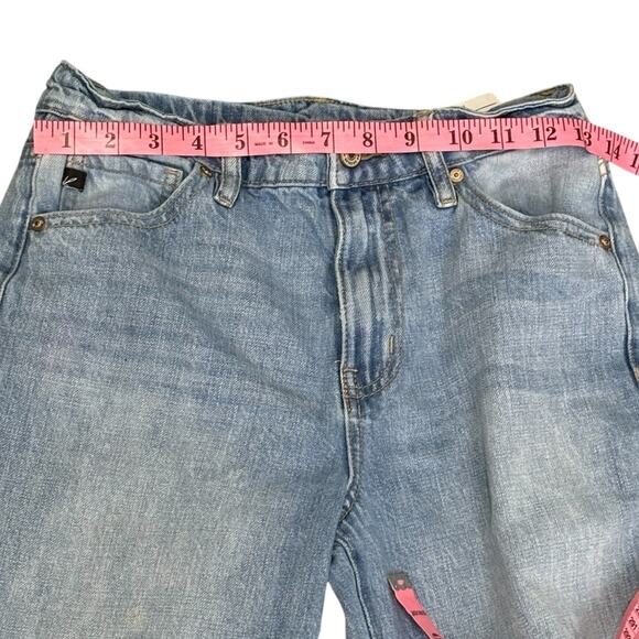 Kancan Women's High Rise Distressed Mom Jeans Size 1 - Picture 6 of 12